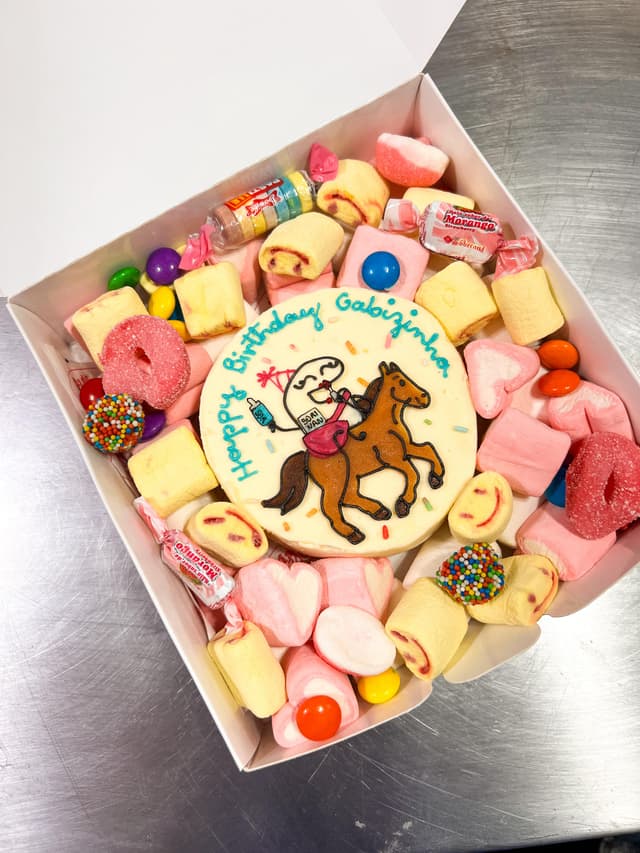 Bento cake decorated with the Sticker Technique 4